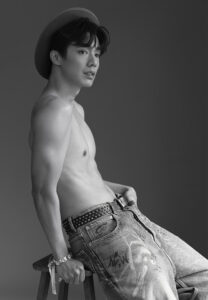 Thuchapon-job-ถ่ายแบบ