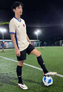 Thuchapon-job-เตะบอล