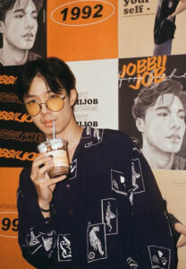 Thuchapon-job-แว่นสีชา