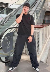 Ben-chunracha-เสื้อดำ