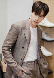 Jespipat-ออร่า