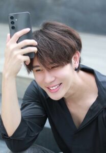 Wtnut-พรีเซนเตอร์