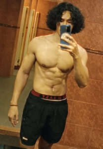 Art Surin Reunreing-ผมยาว