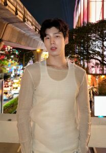 Chang-หล่อสะบัด