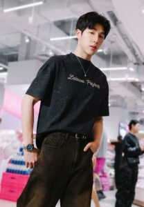 Chang-หล่อเท่ Chang-หล่อเท่
