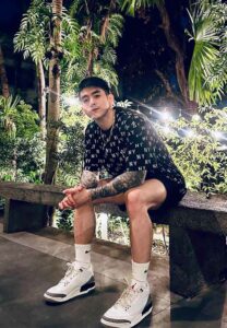 Kenjie-De-Guzman-ต่างชาติ