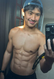 Nick-Narawit-กล้ามปู Nick-Narawit-กล้ามปู