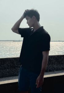 Fluke-Panupong-เสื้อดำ