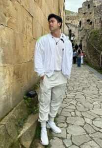 Natt-(Bill)-เสื้อขาว