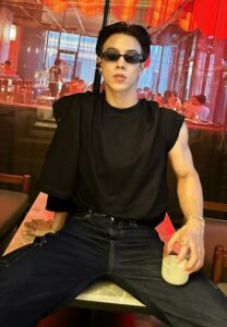 Thanathip-กล้ามโต