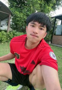 Tidchu-เสื้อยืดแดง