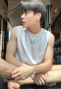 NOPPARSIT-ใครเรียก