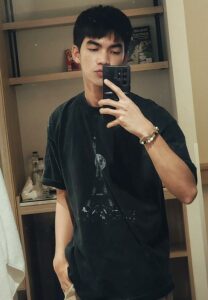 Nikienack-ปากจู๋