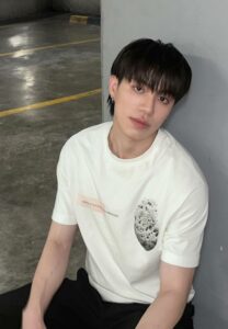 Wiset-Pakjaidee-นั่งชิว