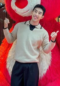 Solo-Minoymany-เยี่ยม