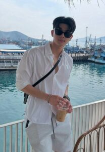 Thanut-jiraratchakit-ชิว