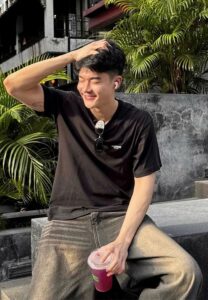 Thanut-jiraratchakit-นั่งชิว