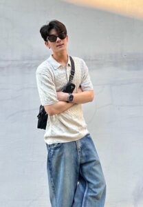 Thanut-jiraratchakit-เสื้อเชิ้ตครีม