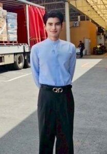 เอ-จักรพรรดิ-ยิ้ม เอ-จักรพรรดิ-ยิ้ม
