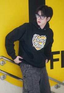 BABE-FRANK-หนุ่มแว่น