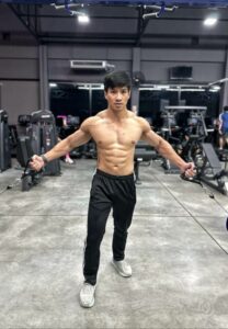 Chatchawan Fongwarin-001-Breathtaking