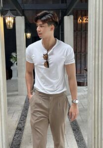 Peach-Nakprasit-เสื้อยืดขาว