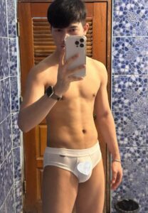 Tanakorn Thongloy-003-Delightful