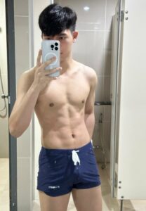 Tanakorn Thongloy-013-Charming