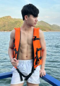 Tanakorn Thongloy-014-Charming