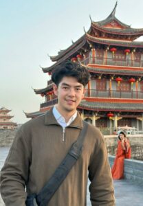 Justin D. Rochanavedya-011-Fabulous