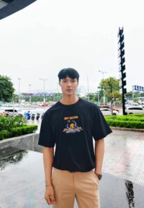 Jakkrit Intana-013-Graceful