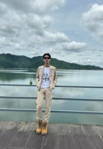 Pitpiboon-006-Fabulous