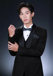 Pitpiboon-011-Charming