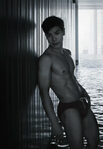 Sira Watchara-002-Dazzling