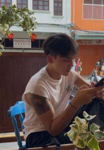 Varis Kamthornthip-008-Wonderful