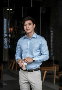 Anuchid-002-Charming