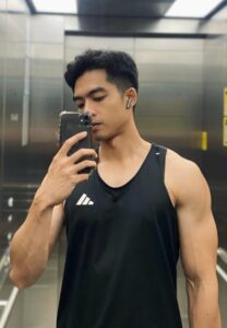 Kiattisak Aomchompoo-002-Stunning