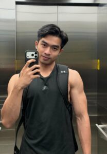 Kiattisak Aomchompoo-025-Elegant