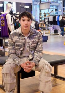 Wachrin tankuranant-019-Charming