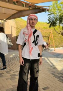 Toey Apiwat-002-Lovely