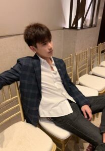 Oaujun-011-Gorgeous